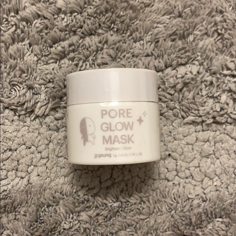 Pore glow mask